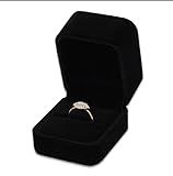 Niche-Finds Black Velvet Ring Box – Luxury Soft Velvet Jewelry Gift Box for Engagement, Wedding, Proposal & Storage (2.5″ Square)