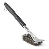 Amazon Basics Grill Scraper and Brush, with Deluxe Handle, Safe Wire Grill Brush BBQ Cleaning, for Gas Infrared Charcoal Porcelain Grills, Outdoor Grills Grill Accessories Gift for Men/Dad