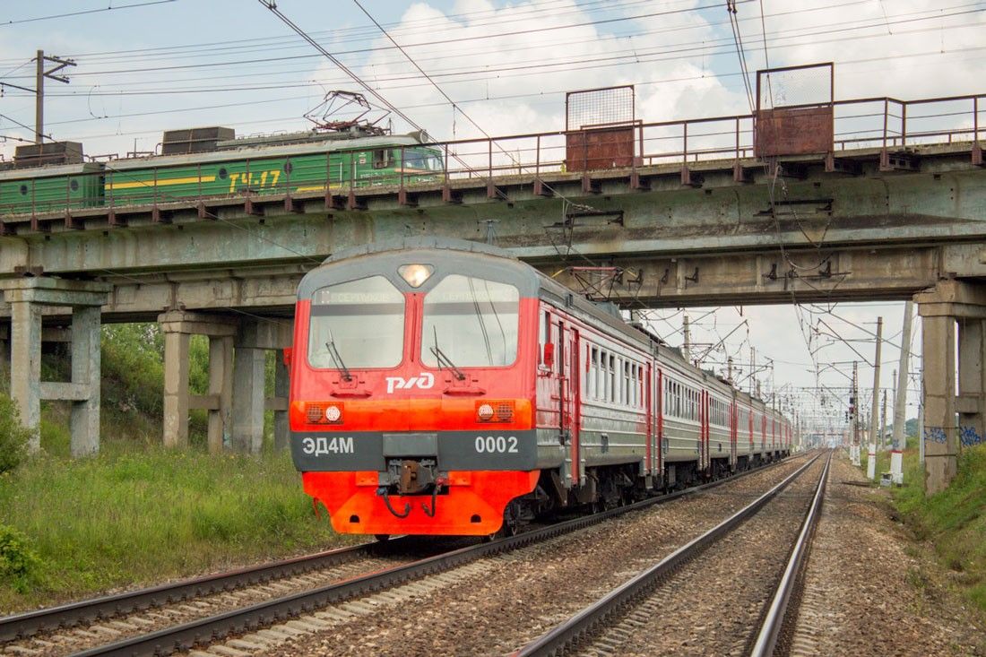 Электропоезд ЭД4М - рабочая лошадка пригородного сообщения image