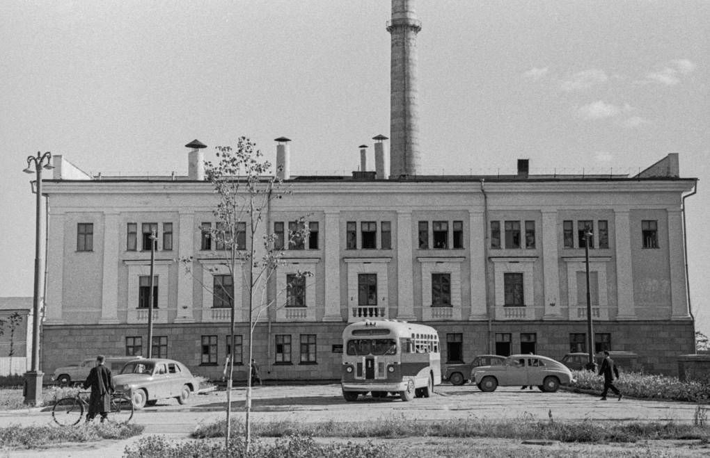 Первая атомная станция в мире - Обнинская АЭС image