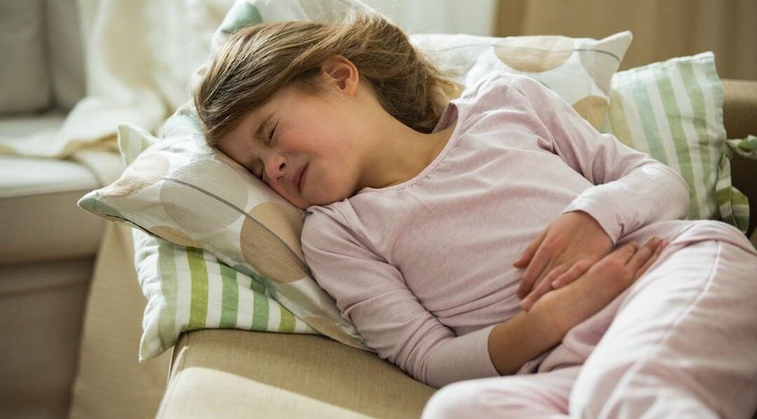 Что делать при пищевом отравлении у ребёнка? image