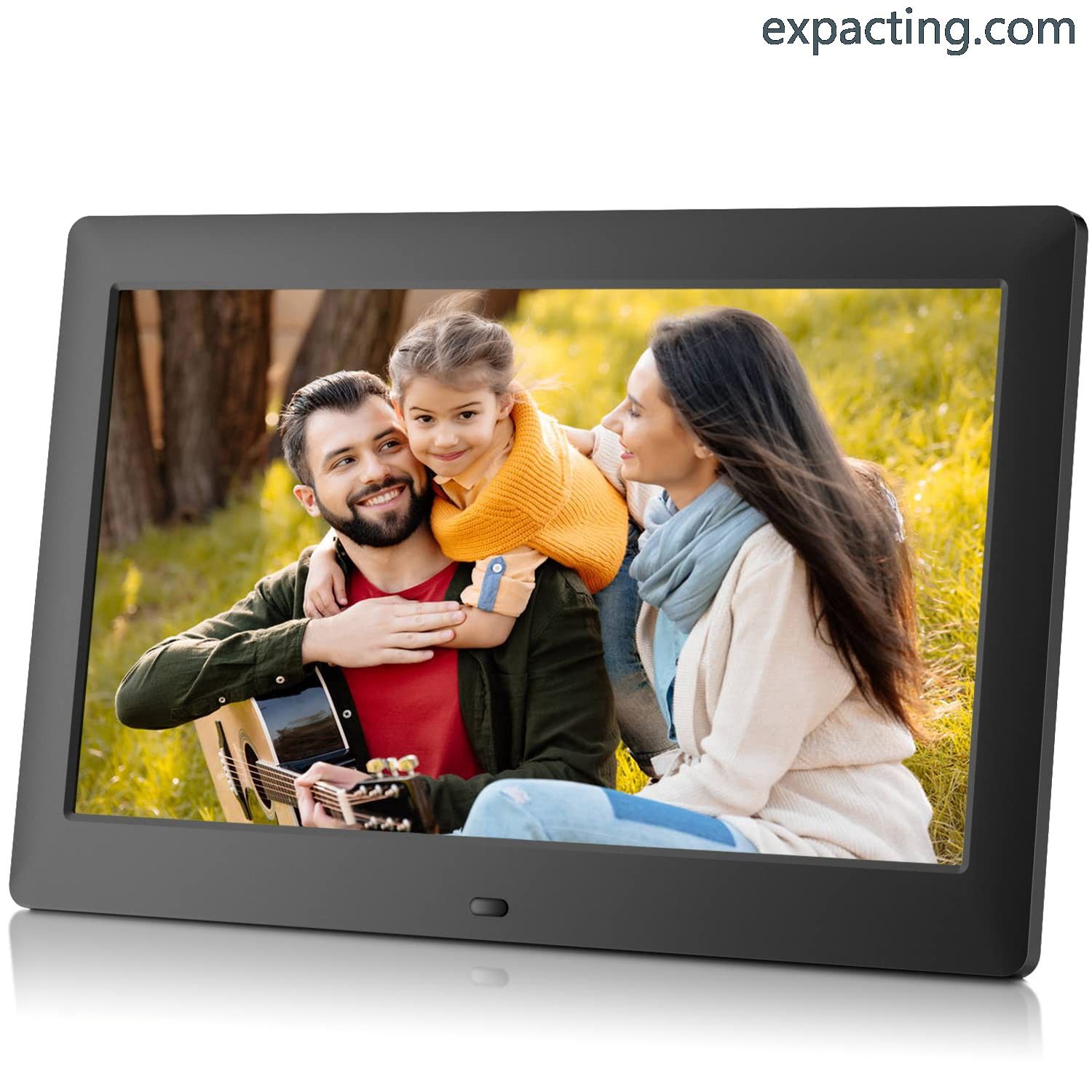 What Is a Digital Photo Frame? image