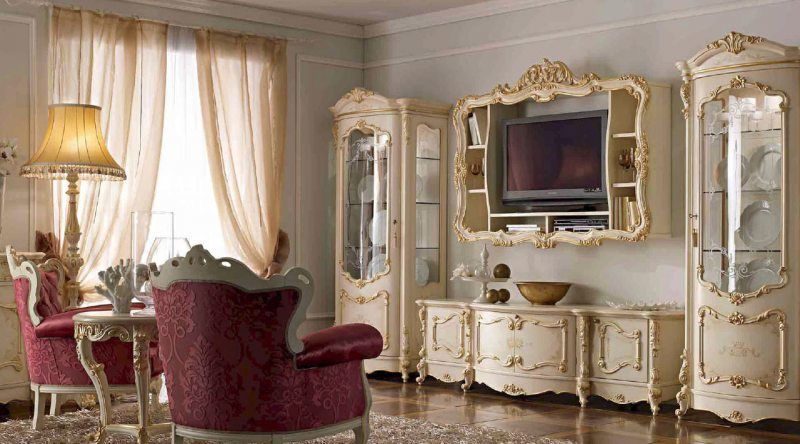 Интерьер гостиной в итальянском стиле image