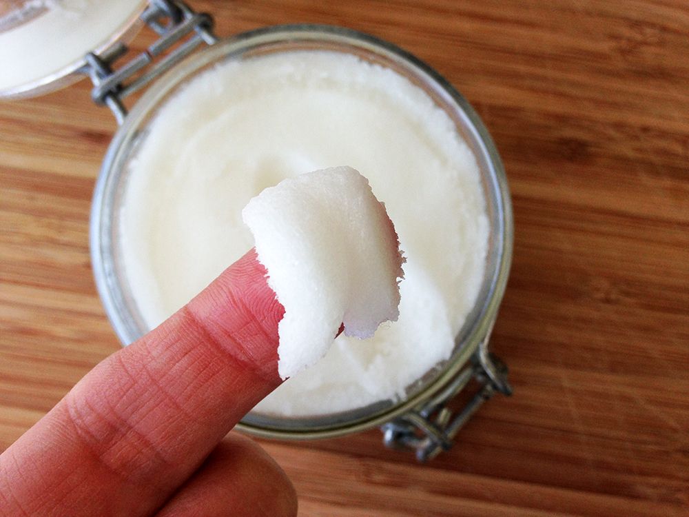 How Do I Make Body Scrubs With Coconut Oil? image