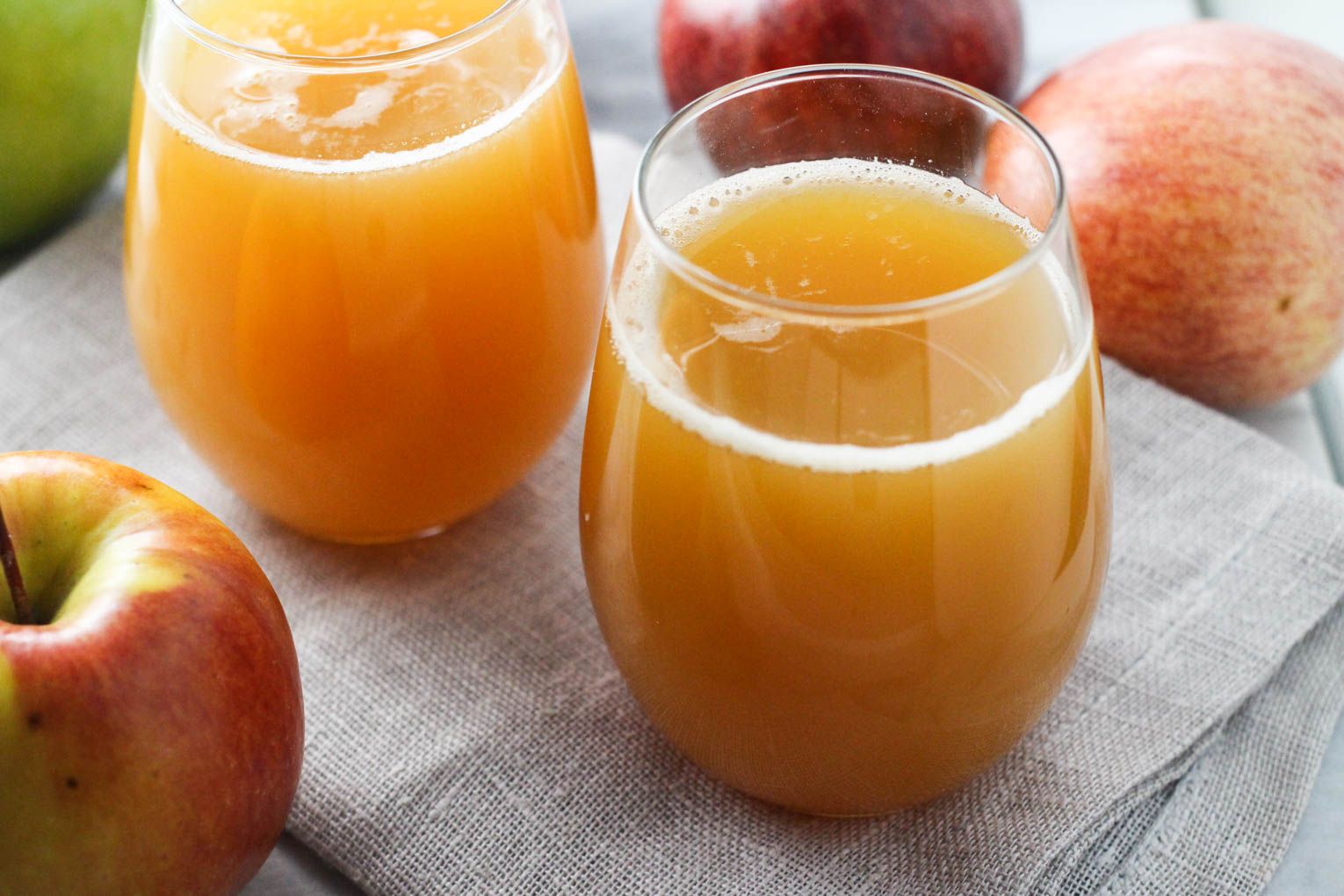 How Many Apples Are Needed to Make Apple Juice? preview