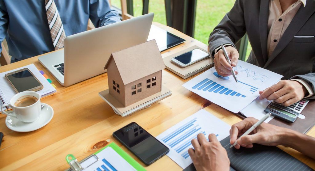 How to Find the Best Realtor to Sell Your House preview