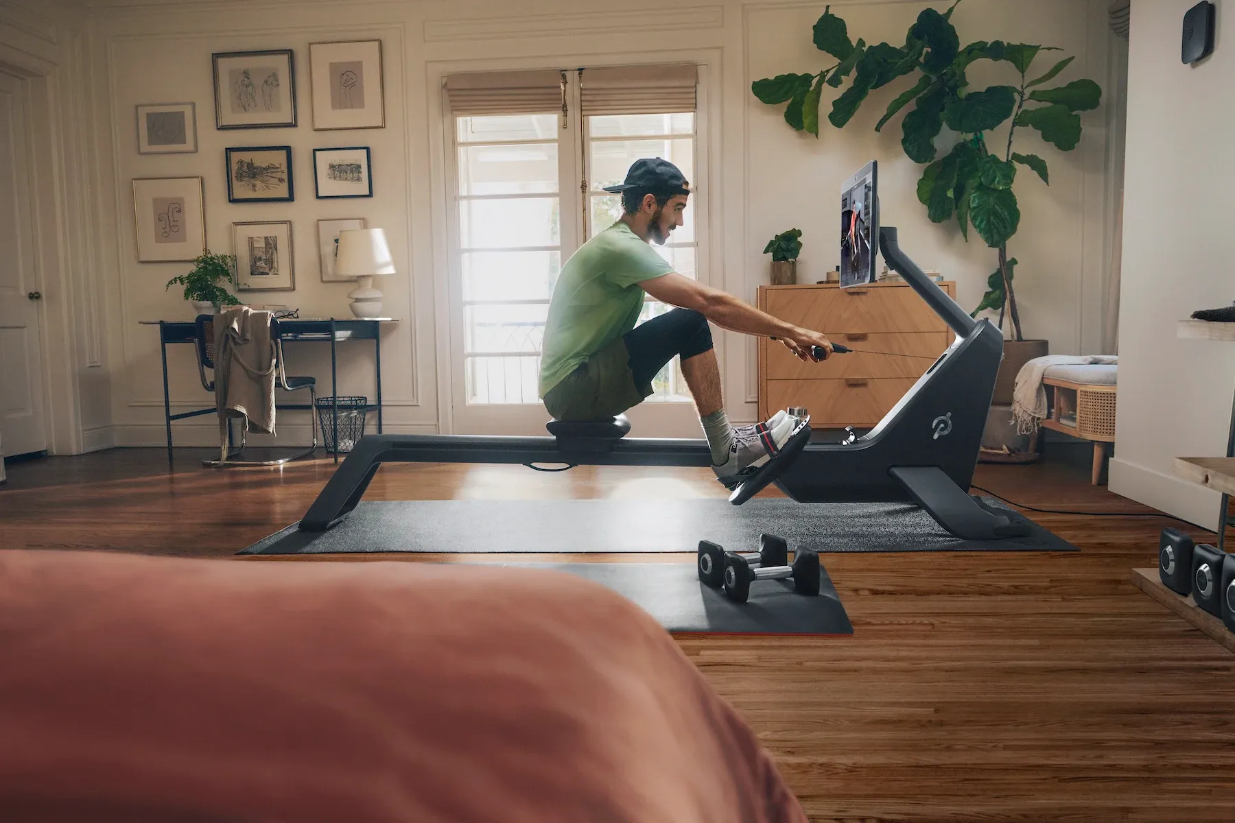 How to Use a Rowing Machine for Cardio preview