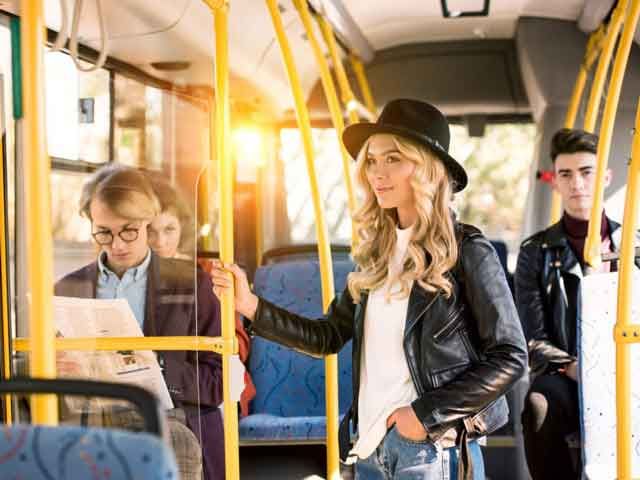 Как познакомиться с девушкой в автобусе? image