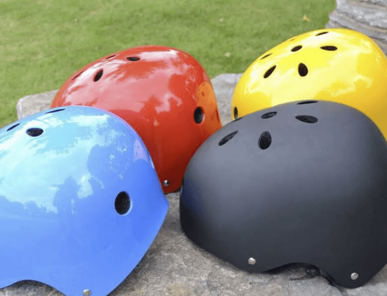 Best & Lightest Skateboard Helmets For Kids image